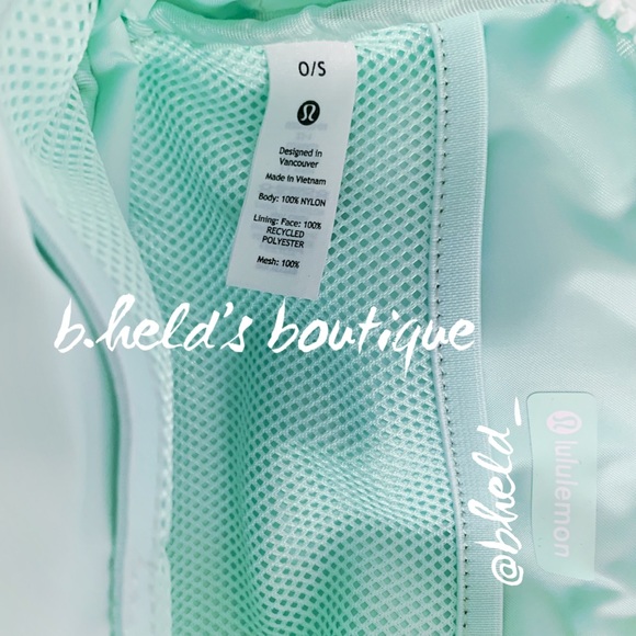 lululemon Everywhere Belt Bag in Mint Moment Green One Size (1L) Brand New NWT - Picture 14 of 15